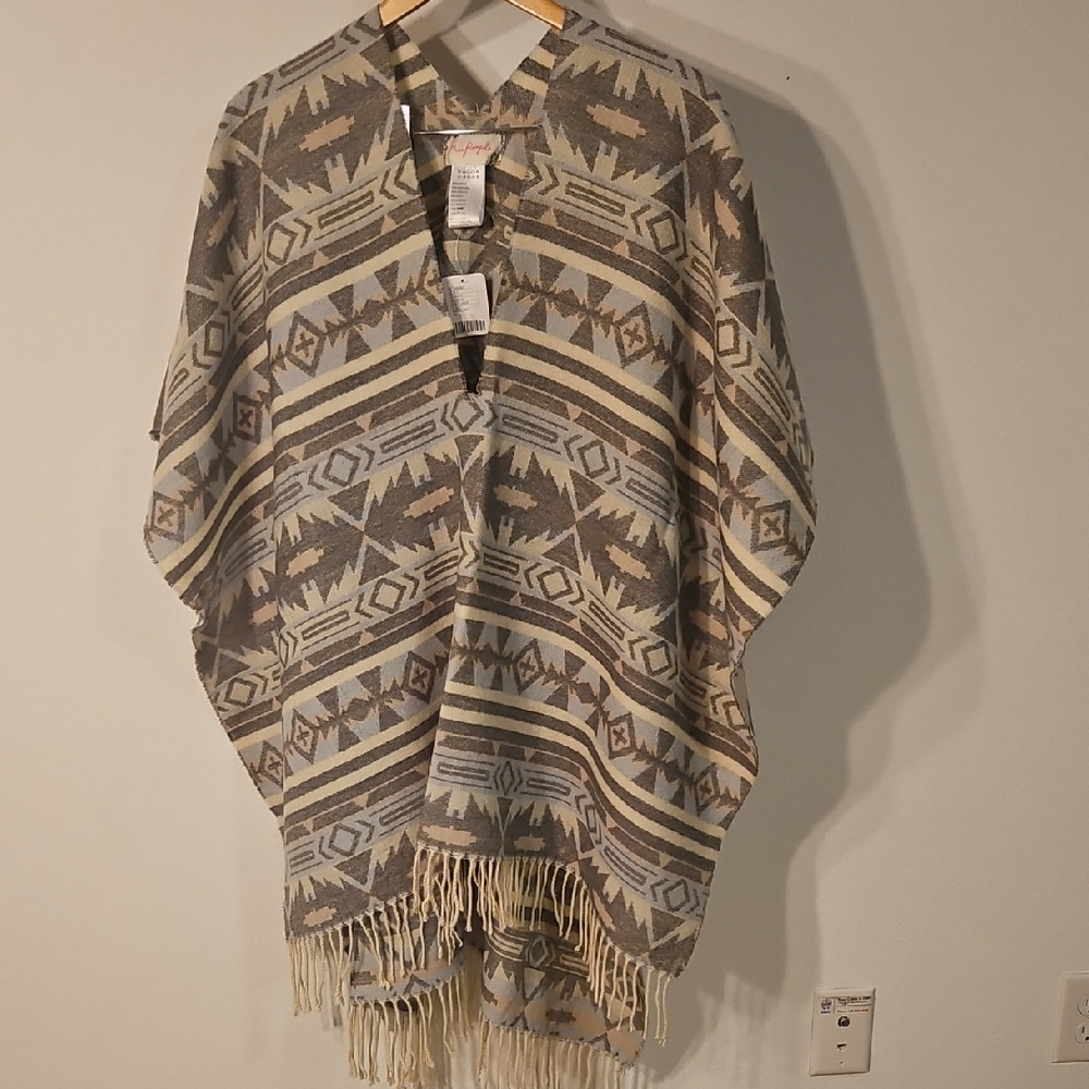 Free People Southwestern Fringe Poncho in Taupe & Cream One Size New